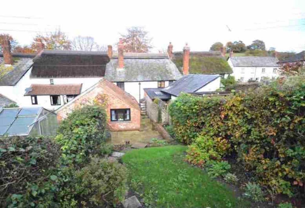 Thatched Cottage, Beautiful Village Near The Sea Otterton 외부 사진
