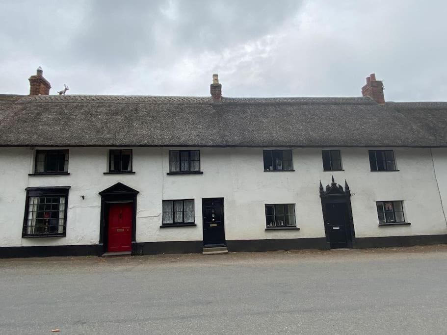 Thatched Cottage, Beautiful Village Near The Sea Otterton 외부 사진